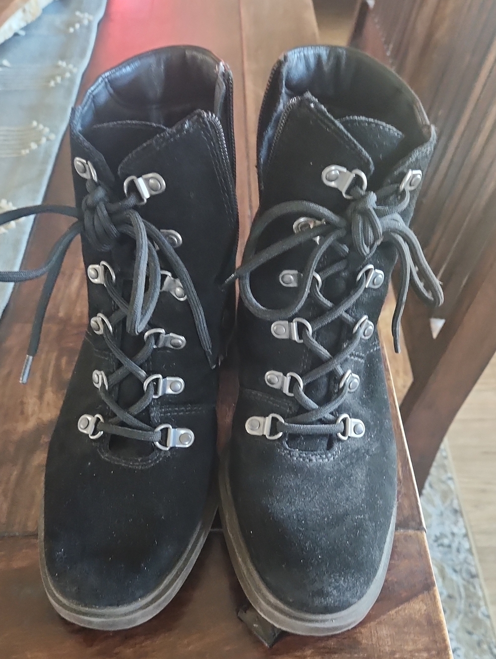 Lucky BRAND Black Suede Lace-Up Women's Ankle Boots